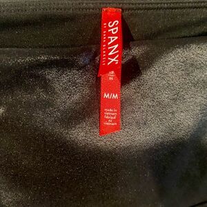 Shiny SPANX leggings size m